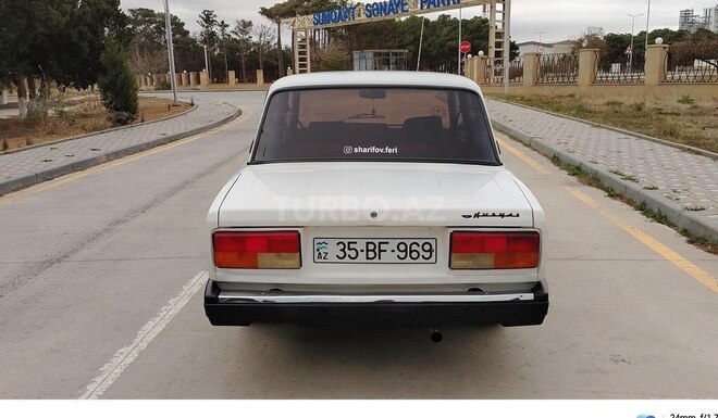 LADA (VAZ) 2107-3
