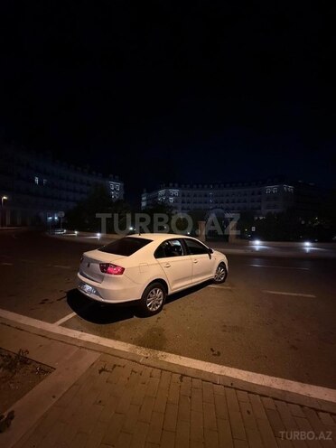 SEAT Toledo-4