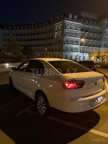 SEAT Toledo-3