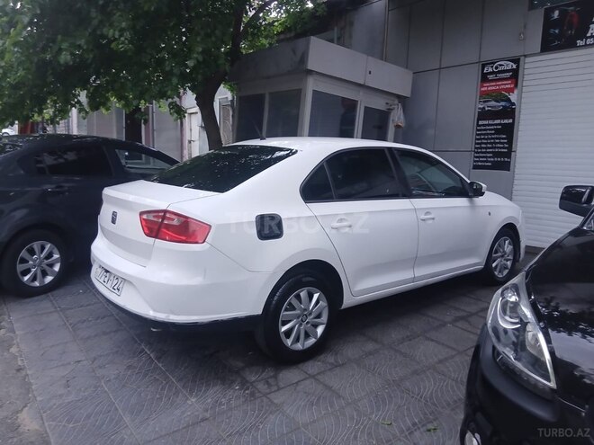 SEAT Toledo-7