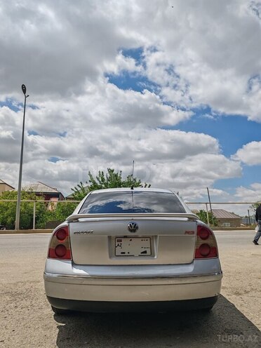 Volkswagen Passat-7