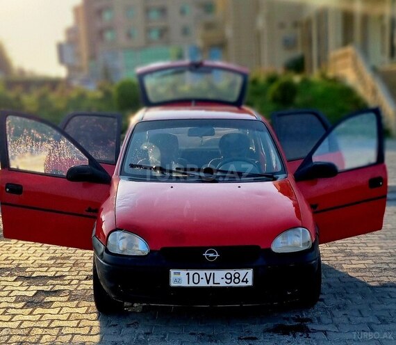 Opel Corsa-3
