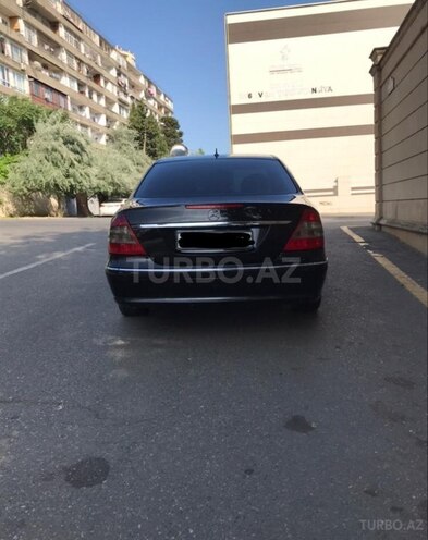 Mercedes E 220-7