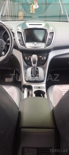 Ford Escape-12