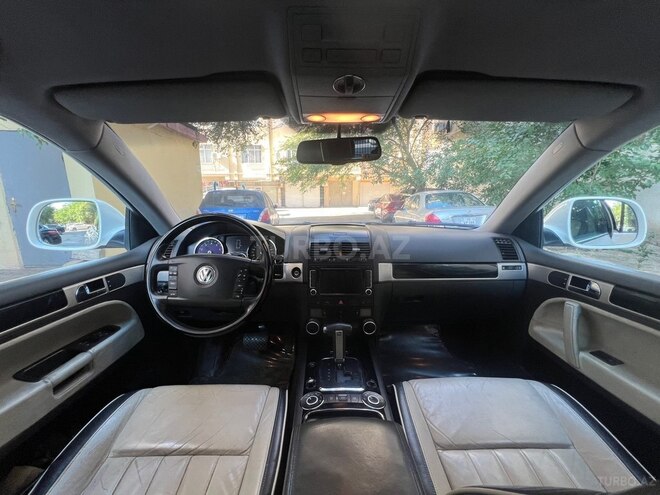 Volkswagen Touareg-3