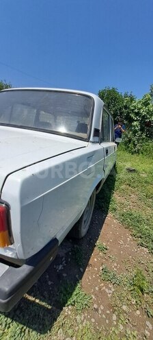 LADA (VAZ) 2107-4