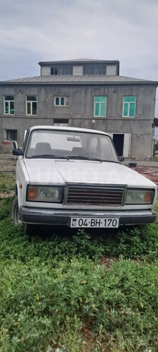 LADA (VAZ) 2107-1