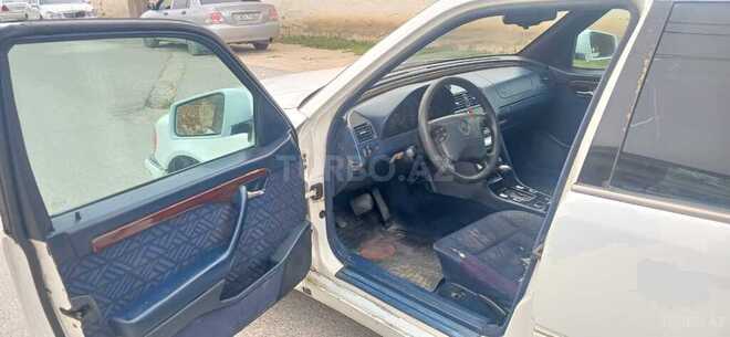 Mercedes C 200-13