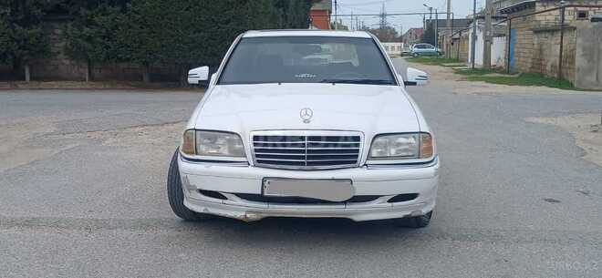 Mercedes C 200-7