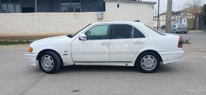 Mercedes C 200-6