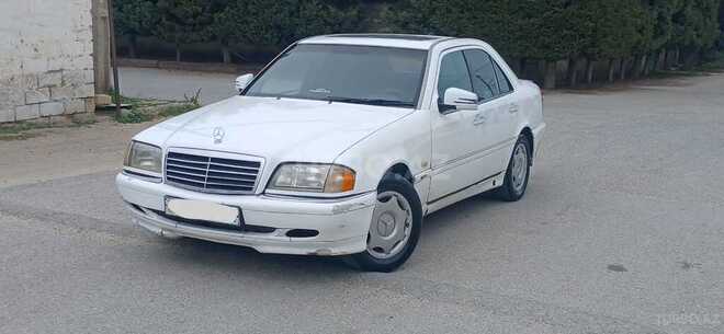 Mercedes C 200-3