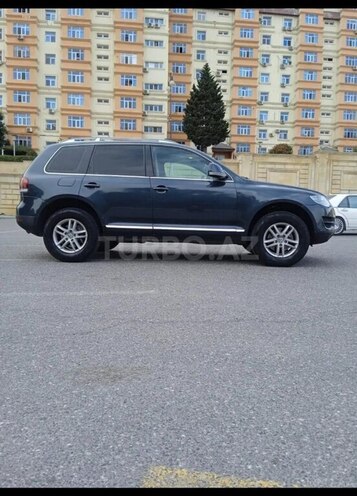 Volkswagen Touareg-8
