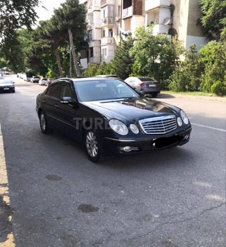 Mercedes E 220-4