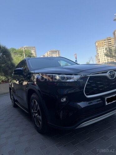 Toyota Highlander-12
