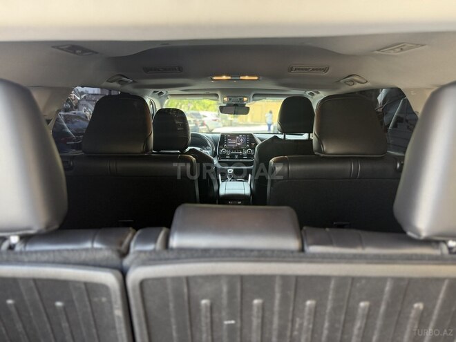 Toyota Highlander-19