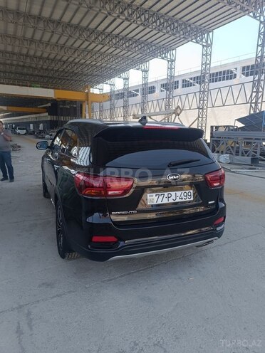 Kia Sorento-4