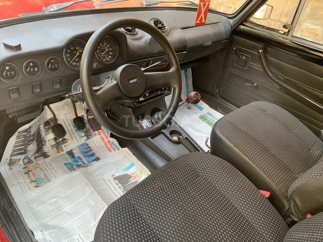 LADA (VAZ) 2106-15