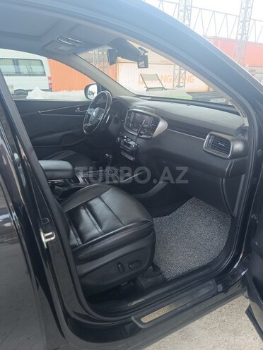Kia Sorento-7