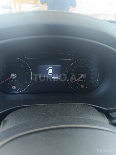 Kia Sorento-11