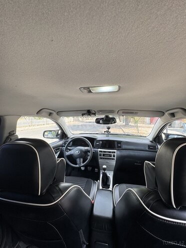 Toyota Corolla-4