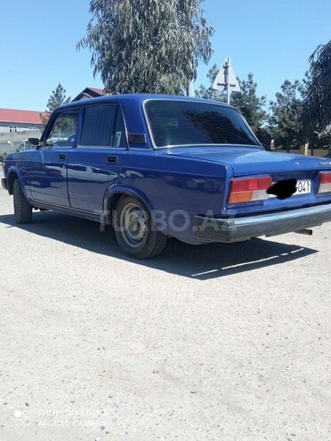 LADA (VAZ) 2107-2