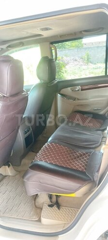 Toyota Land Cruiser Prado-6