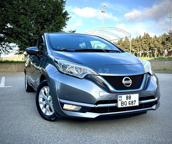 Nissan Note-2