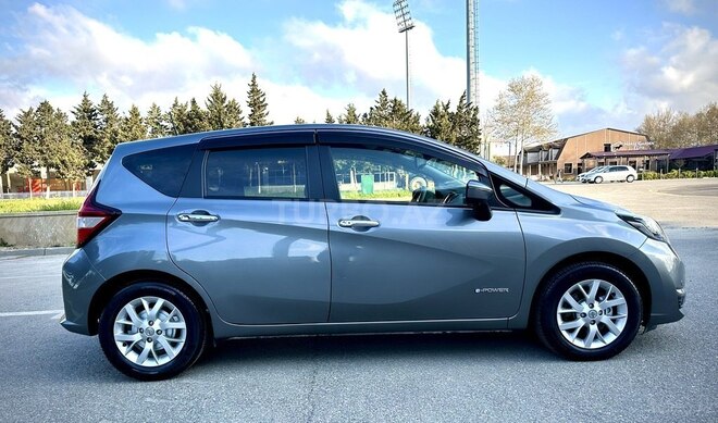 Nissan Note-6