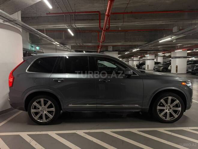 Volvo XC90-7