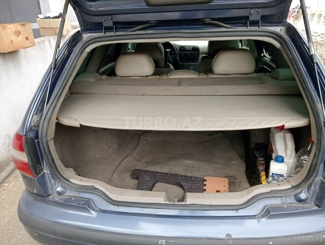 Volvo V40 2002, 219,000 km - 2.0 l - Lənkəran