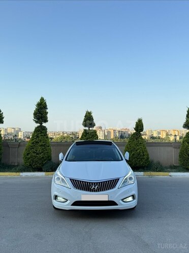 Hyundai Grandeur-1