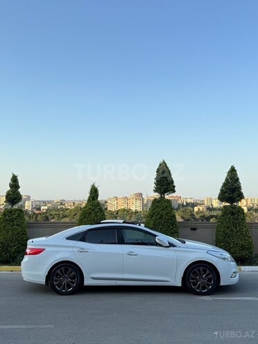 Hyundai Grandeur-15