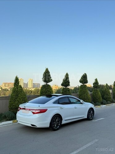 Hyundai Grandeur-16