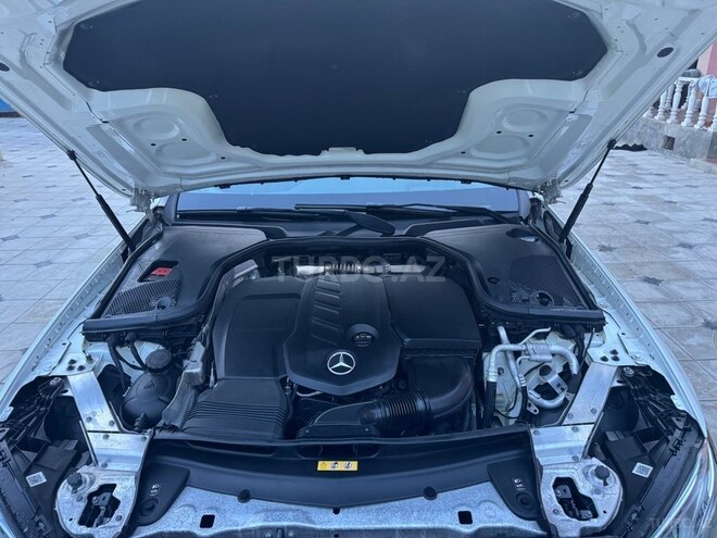 Mercedes E 220 d-10