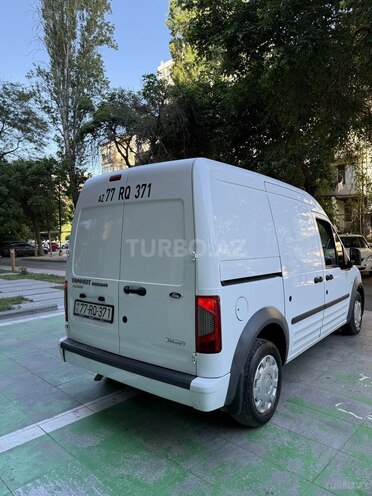Ford Transit Connect-6