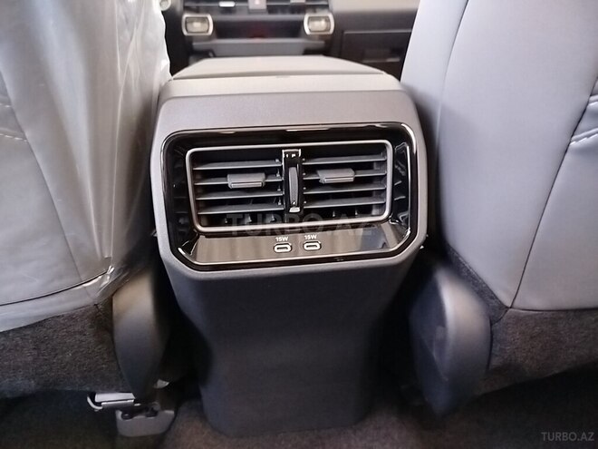 Toyota Wildlander-33