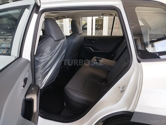 Toyota Wildlander-34
