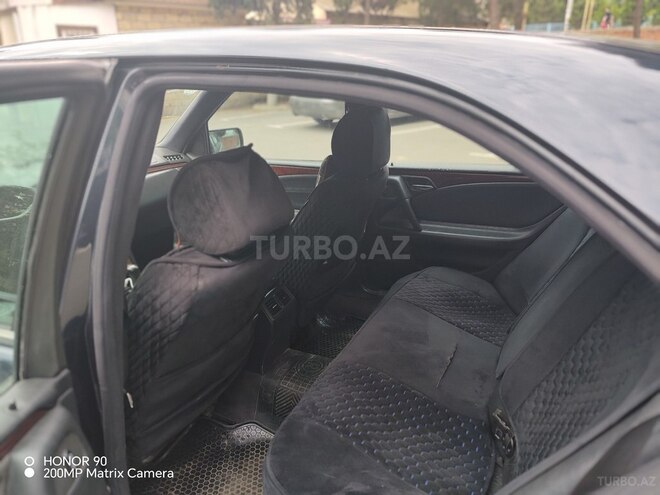 Mercedes E 220-5