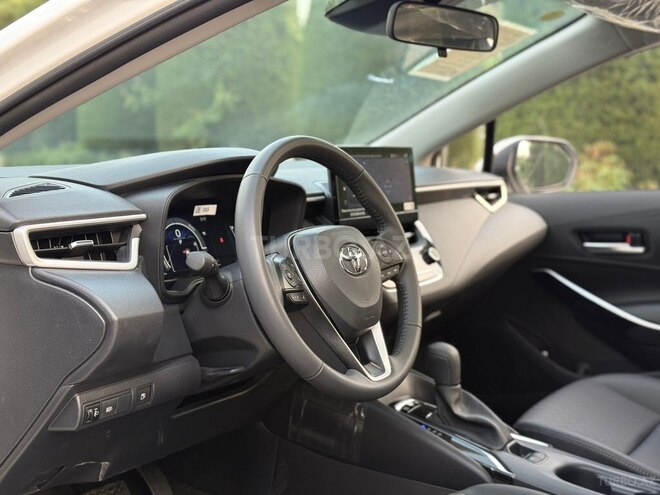 Toyota Corolla-8