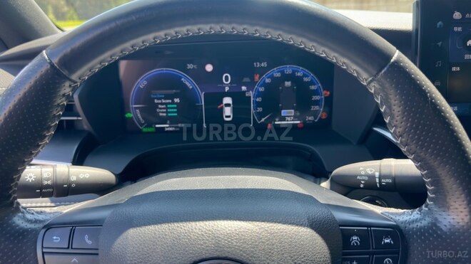 Toyota Camry-12