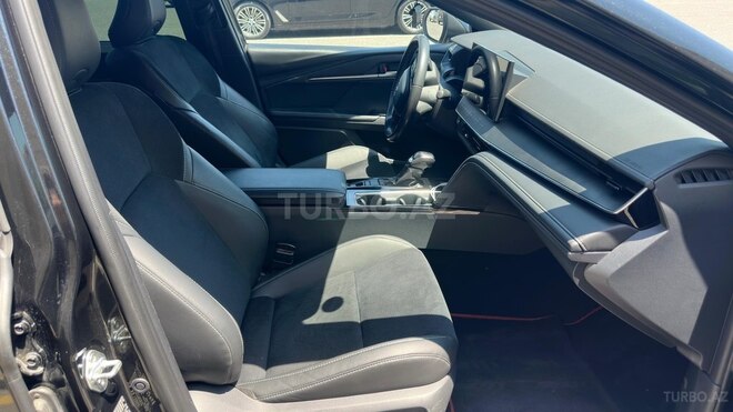 Toyota Camry-9