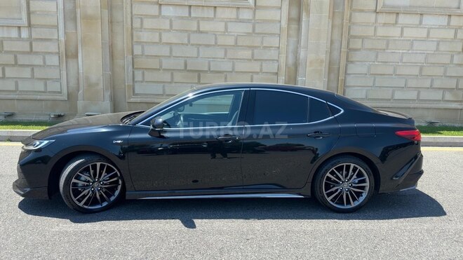 Toyota Camry-8