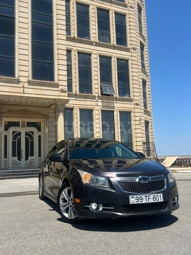 Chevrolet Cruze-1