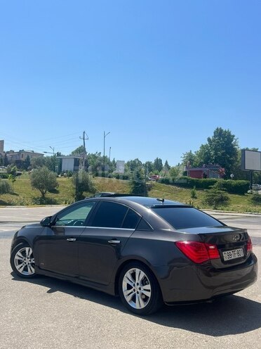 Chevrolet Cruze-4