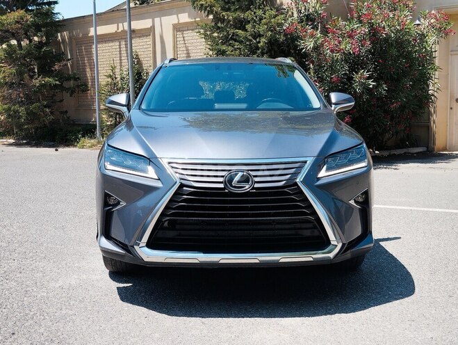 Lexus RX 350L-3
