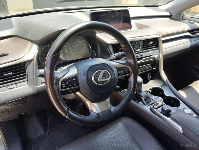 Lexus RX 350L-12