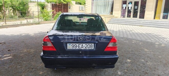 Mercedes C 180-11