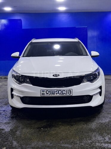 Kia K5-1