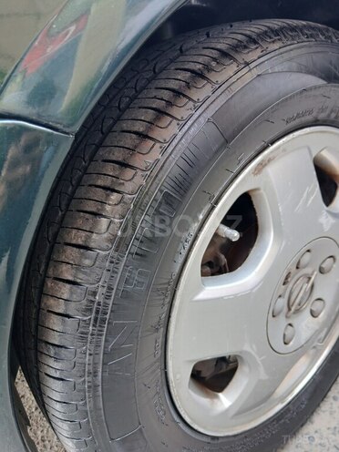 Opel Vectra-9