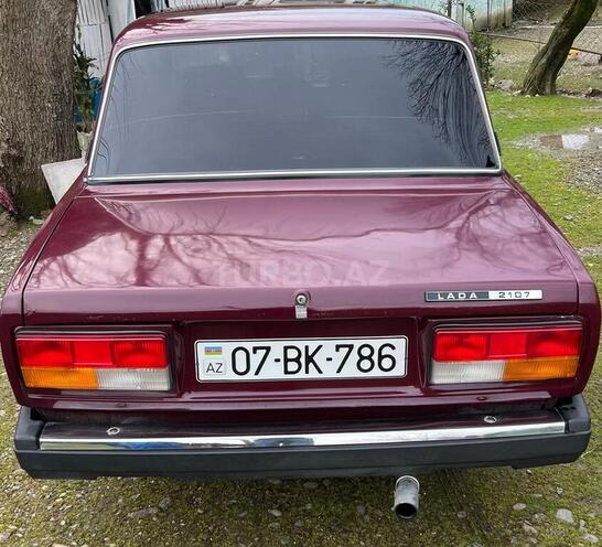 LADA (VAZ) 2107-6